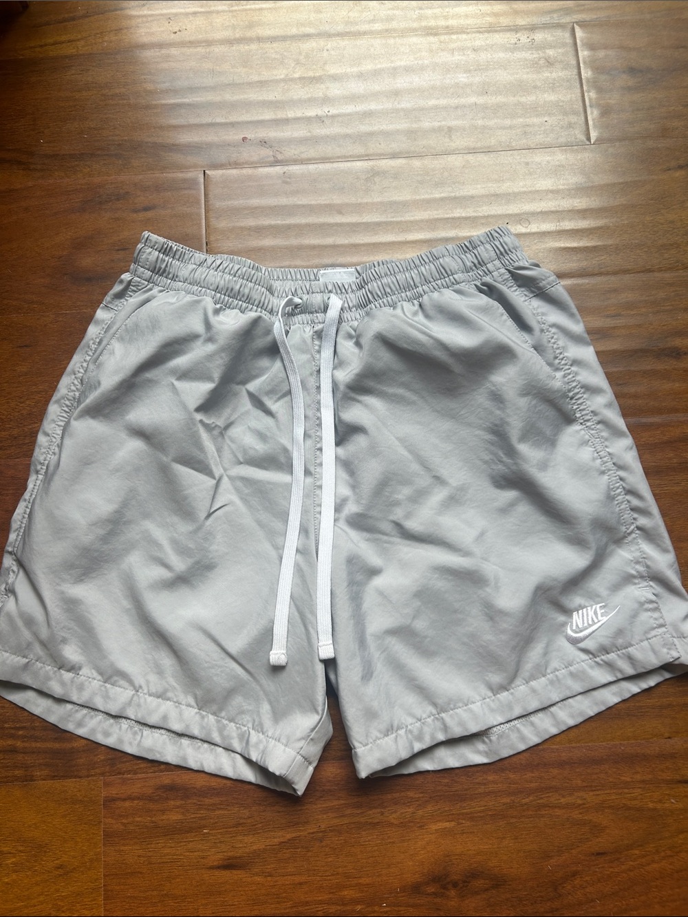 Nike Men’s Light Gray Athletic Drawstring Shorts